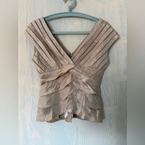 Adrianna Papell Shimmering Silver Pleated V-Neck Evening Blouse size 4